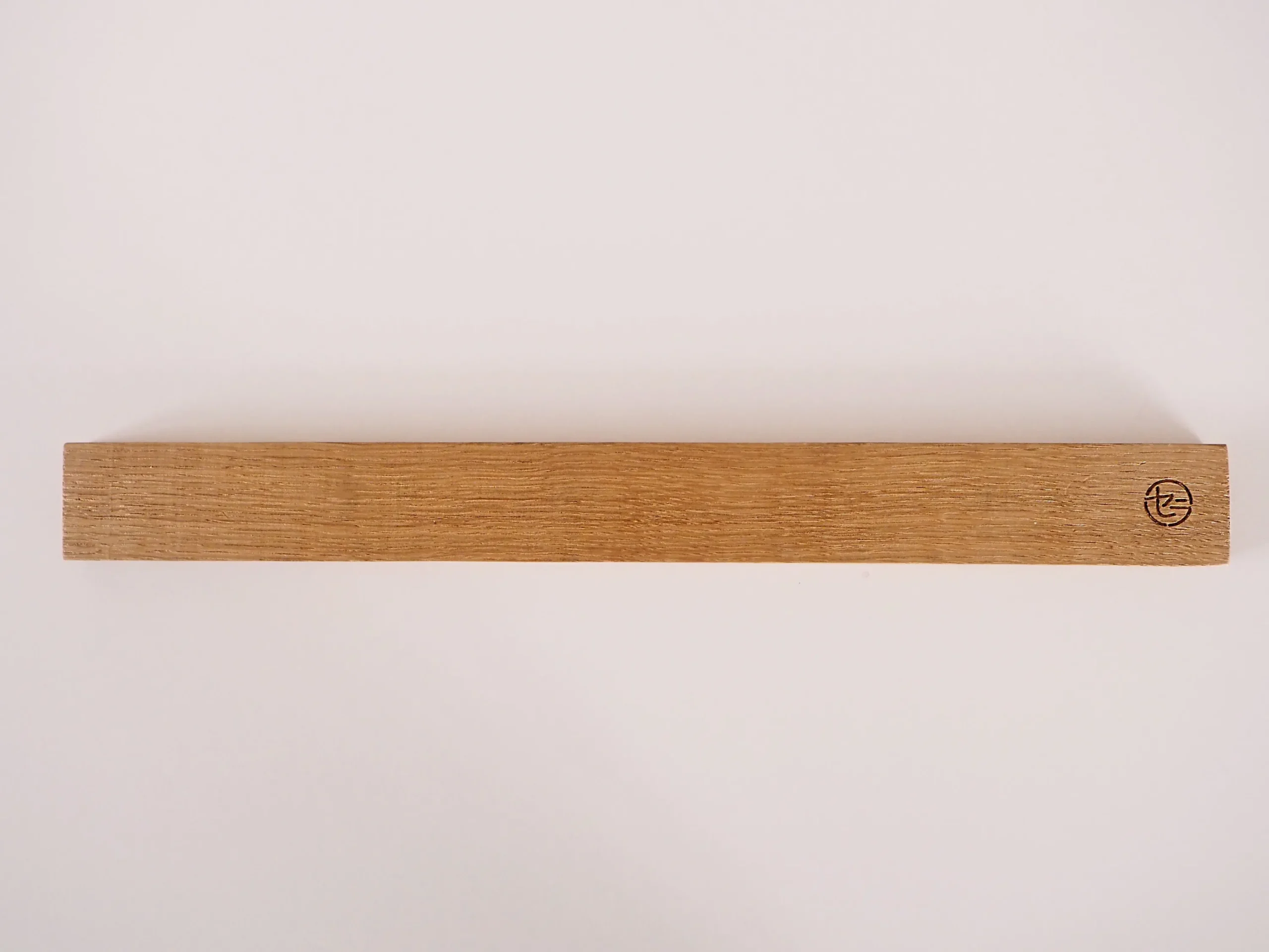 Knivtilbehør^SERAMIKKU Knivholder (2. sortering)