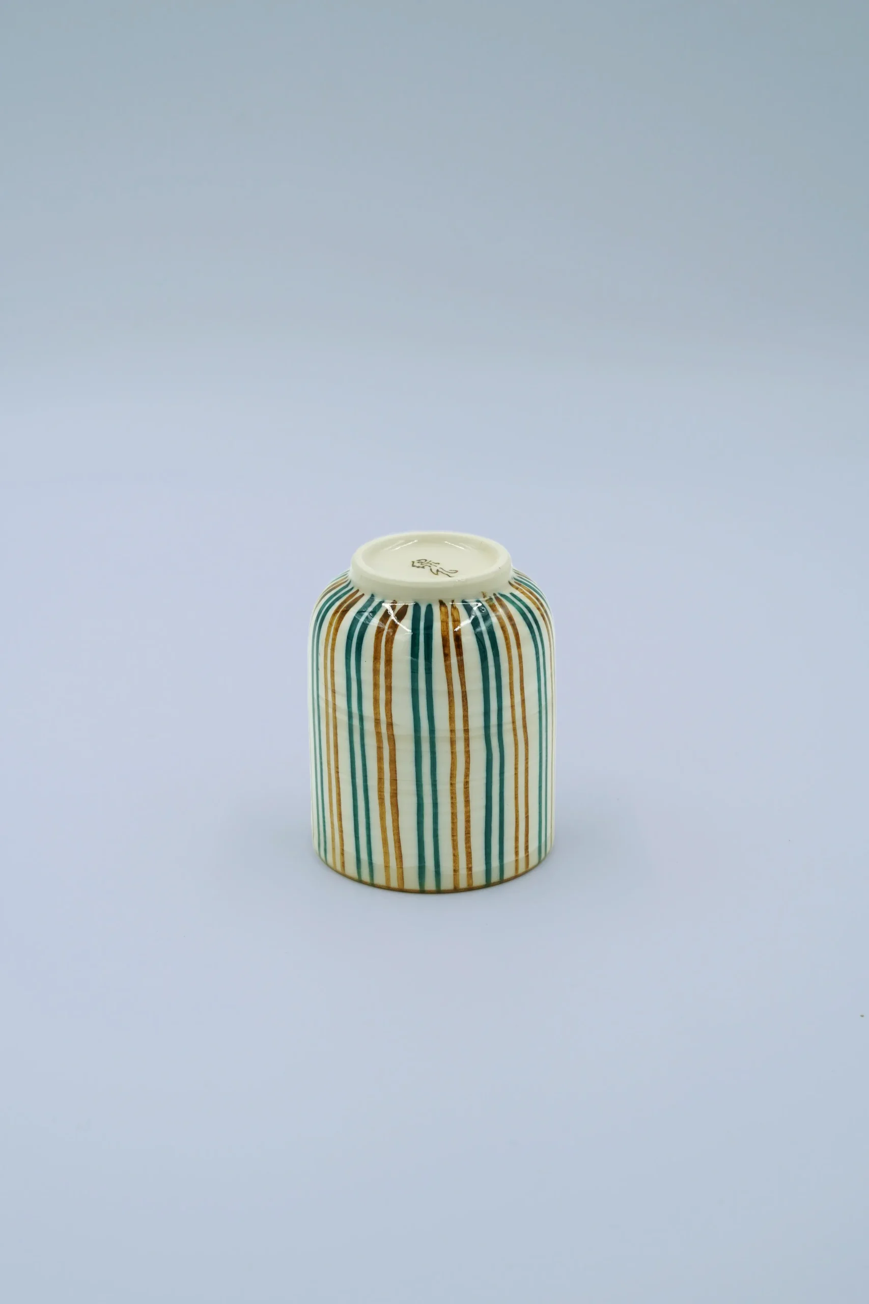 Krus Og Kopper (kaffe Og Te)^SERAMIKKU Krus uden hank med striber