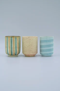 Krus Og Kopper (kaffe Og Te)^SERAMIKKU Krus uden hank med striber