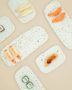 Serveringsfade- Og Skåle^SERAMIKKU Lille sushitallerken med stænk