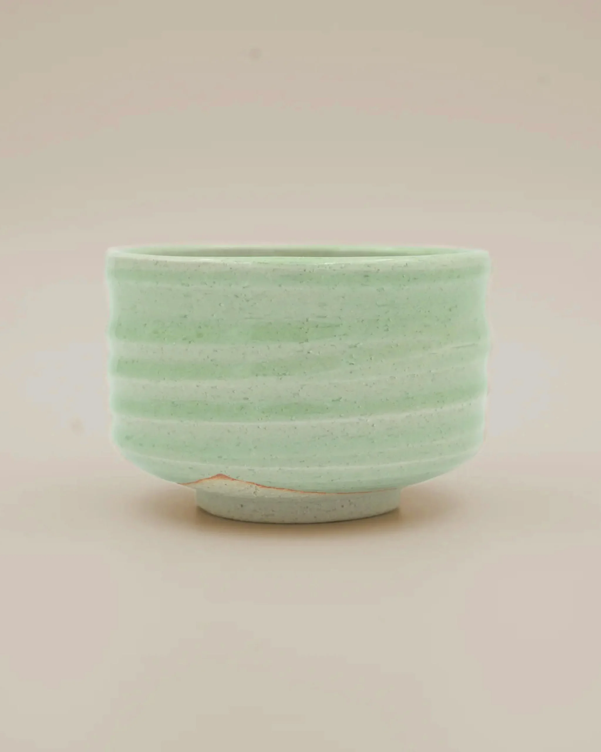 Matchaskåle|Mellem Skåle (matcha, Ris, Morgenmad)^SERAMIKKU Pastelgrøn matchaskål