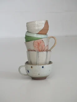 Værtsgave|Krus Og Kopper (kaffe Og Te)^SERAMIKKU Trefarvet kop